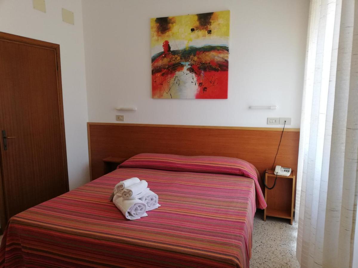 Hotel Laura Cavallino-Treporti Exteriör bild